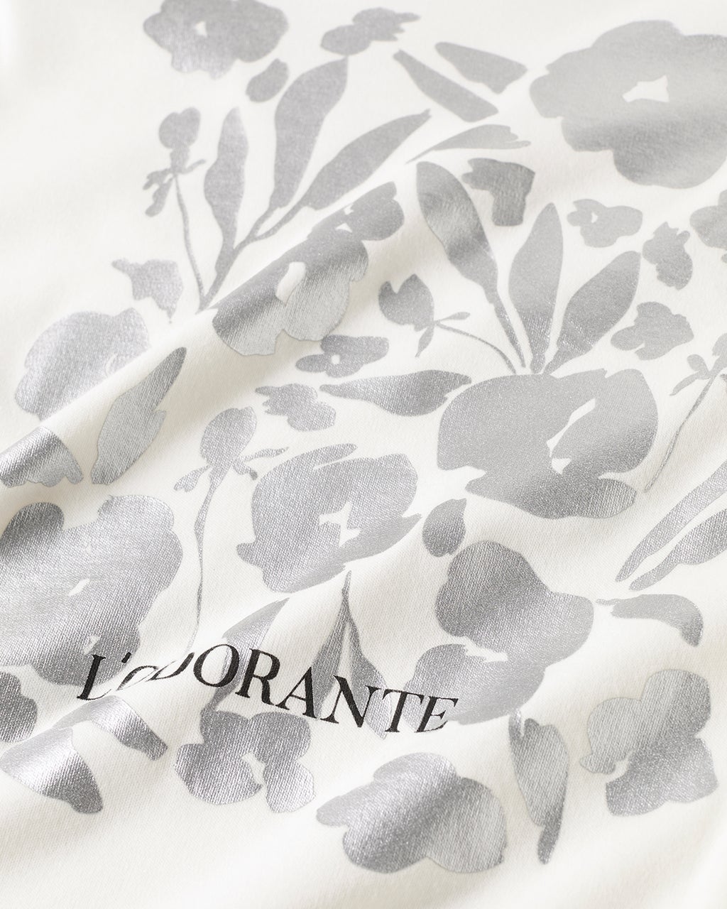 超長綿・ハイネック／プリント/DoCLASSE