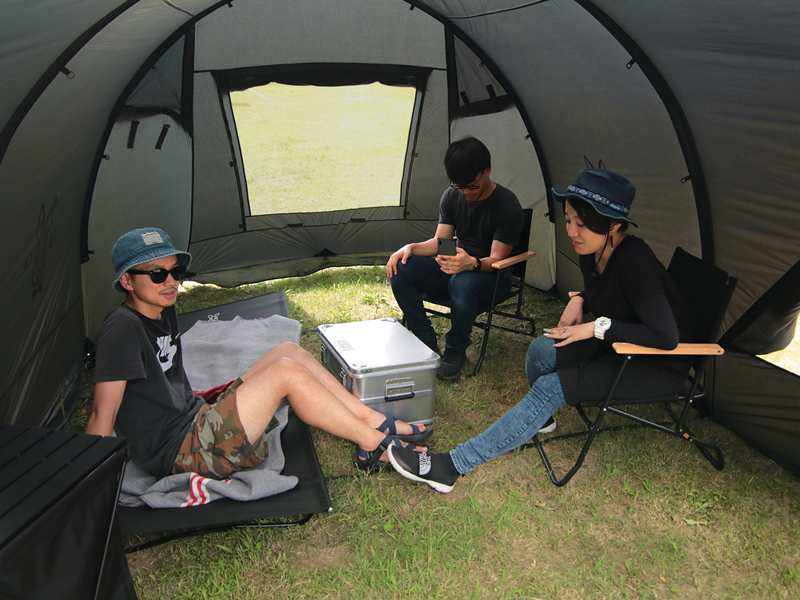 販売終了】カマボコテントミニUL T3-585-BK - DOD（ディーオーディー