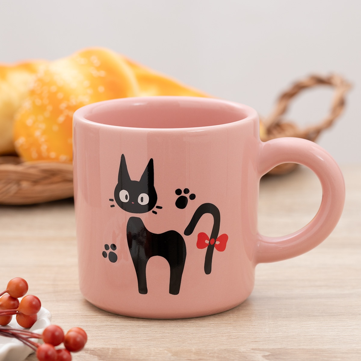 Donguri Closet】魔女の宅急便 ジジのマグカップ ピンク | どんぐり