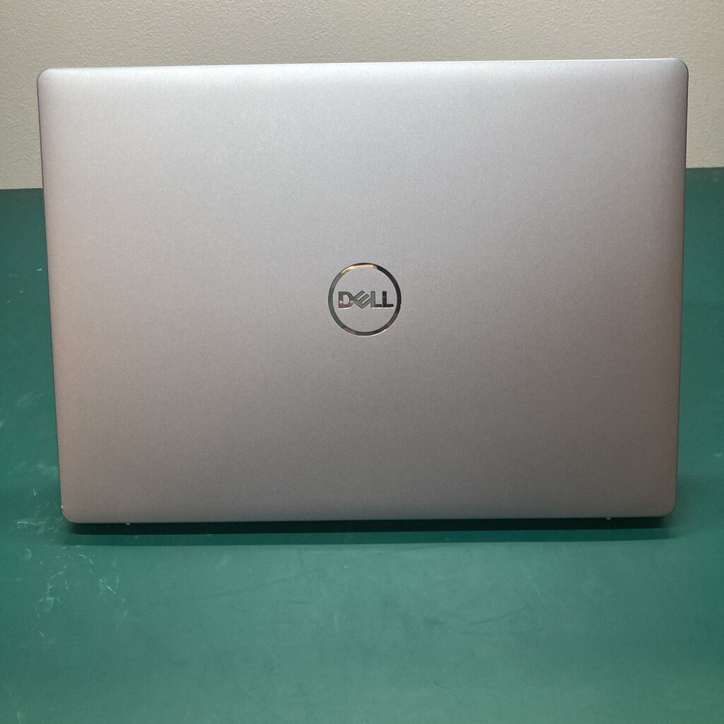 中古 DELL Inspiron 14 5445 (AMD Ryzen 7 8840U/16GB/CPU内蔵/W11H