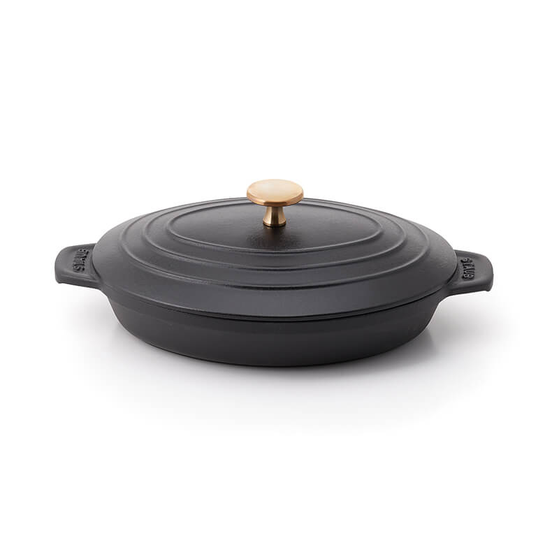 ストウブ オーバルホットプレート 23cm ブラック | DEAN & DELUCA【公式】