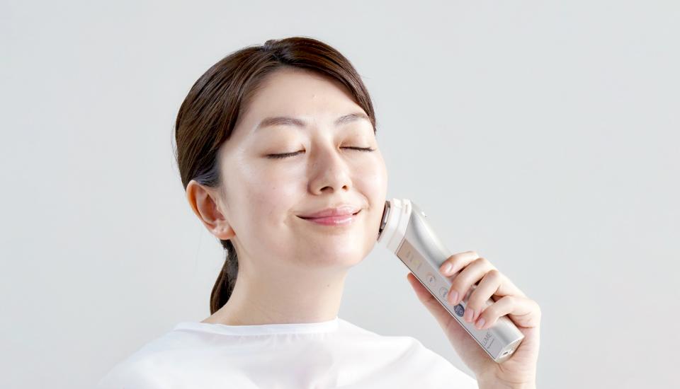 セルフエステ | De I'm（デ・アイム）| ナリス化粧品