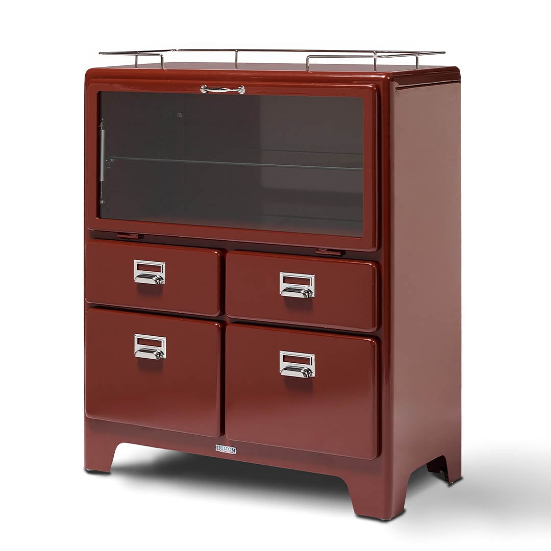 オールドアメリカンなキャビネット｜時代を越えても劣化することのない