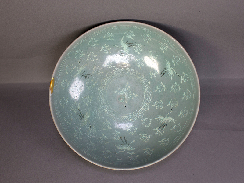 古美術 吉戸 - 高麗青磁雲鶴象嵌鉢 | 古美術品専門サイト fufufufu.com