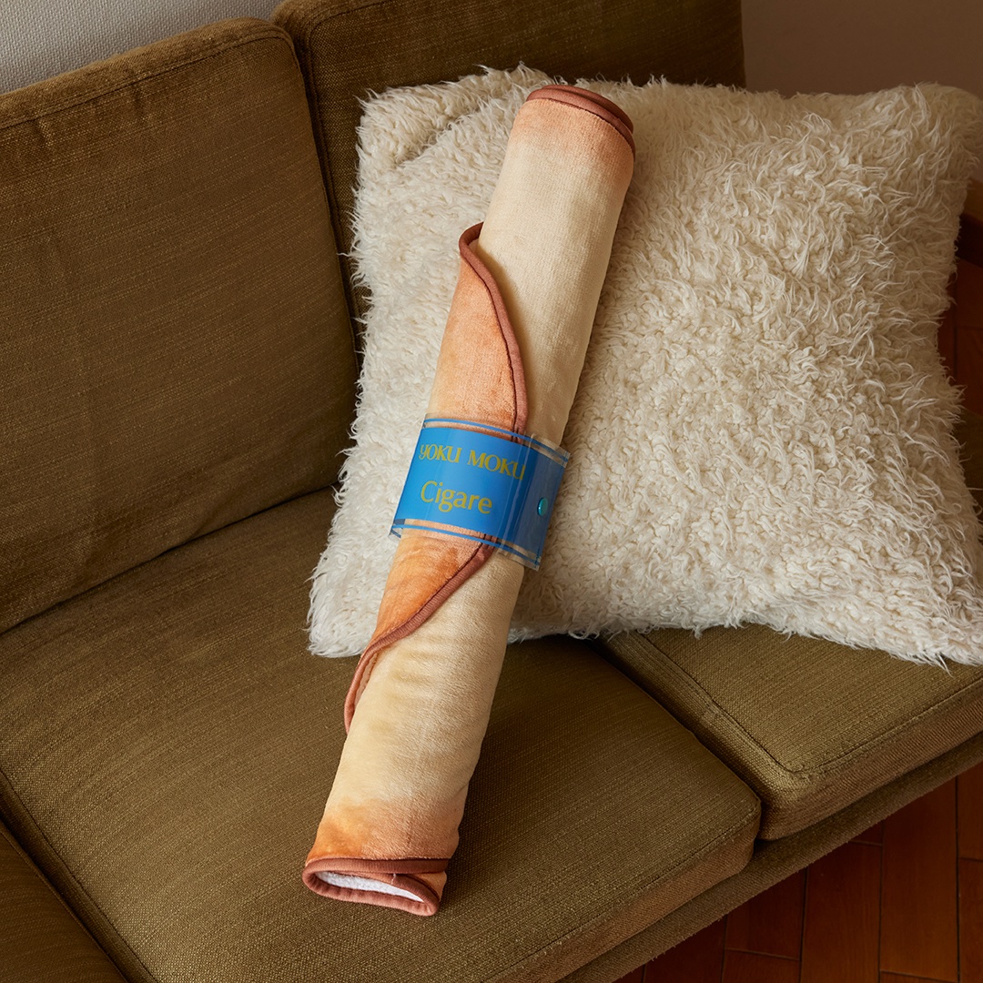 焼き菓子「ヨックモック」をブランケットにしちゃったノベルティ