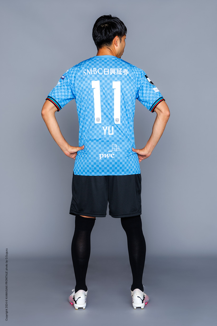 FW11/小林 悠選手 | 選手・スタッフプロフィール2024 : KAWASAKI FRONTALE