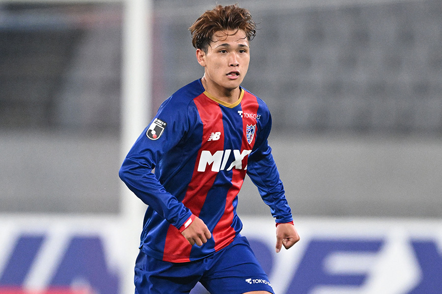 プロ2年目の松木玖生、新ユニフォーム＆チャンピオンベルト姿投稿に