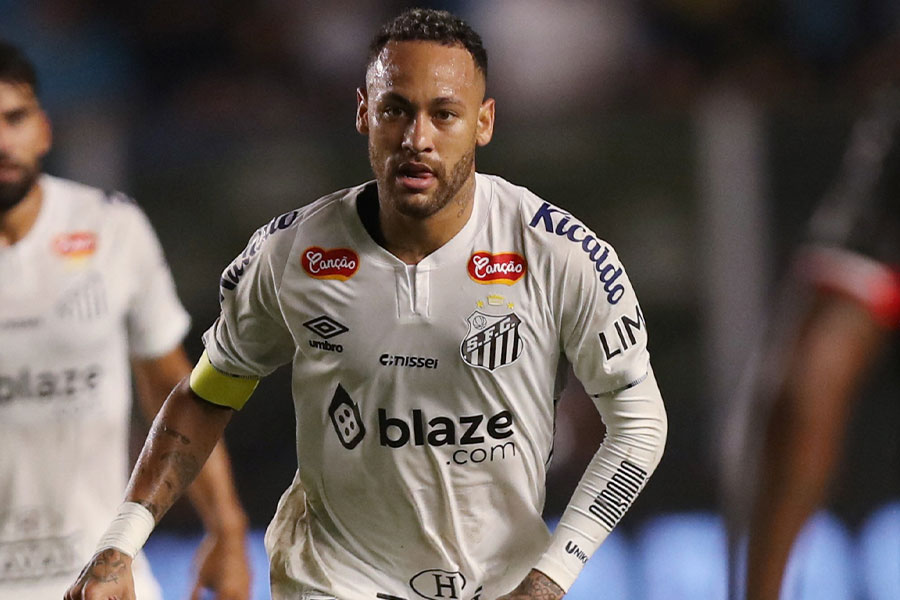 33歳ネイマール、母国で