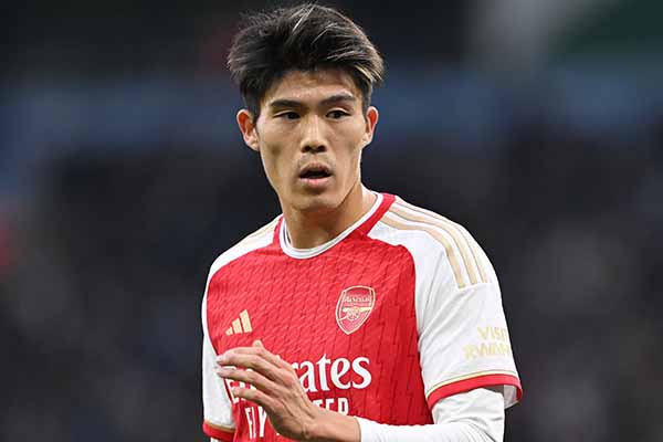 退団を検討」アーセナルDF冨安健洋、今冬にもセリエAに？本人も移籍に
