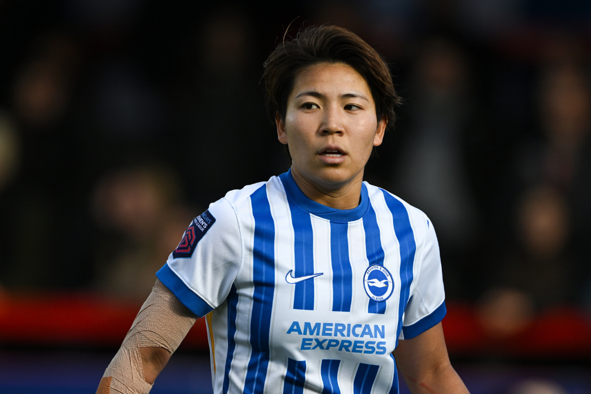 ブライトンが来季のアウェイユニフォームを発表！三笘薫に続きなでしこ