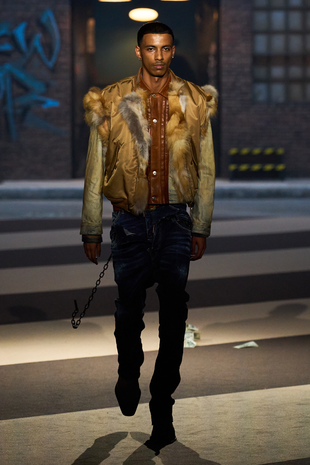 ブランド「DSQUARED2」のコレクション一覧 - FASHIONSNAP