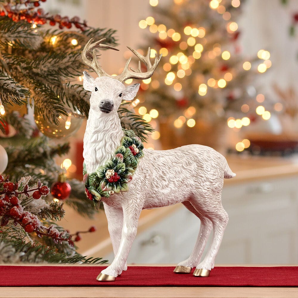 Woodland_Holiday_Standing_Deer