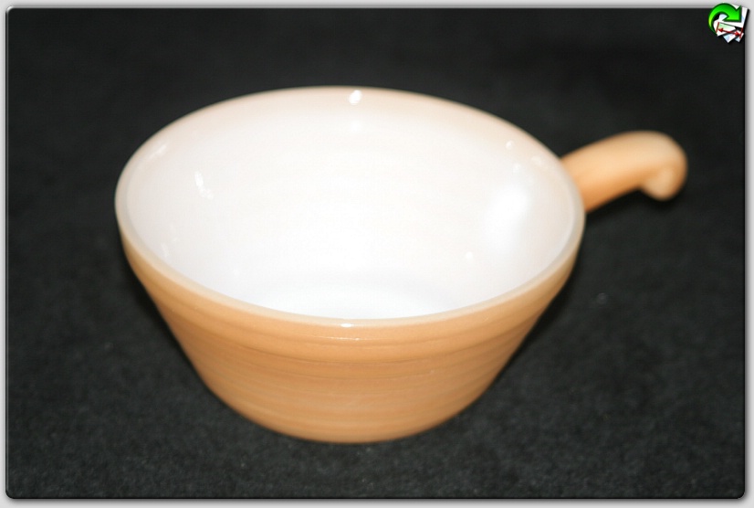 Fire-King キャセロール（ピーチラスター） - FireKing Store