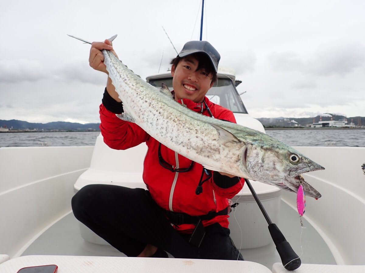 6239C3A9-7258-4C18-B518-