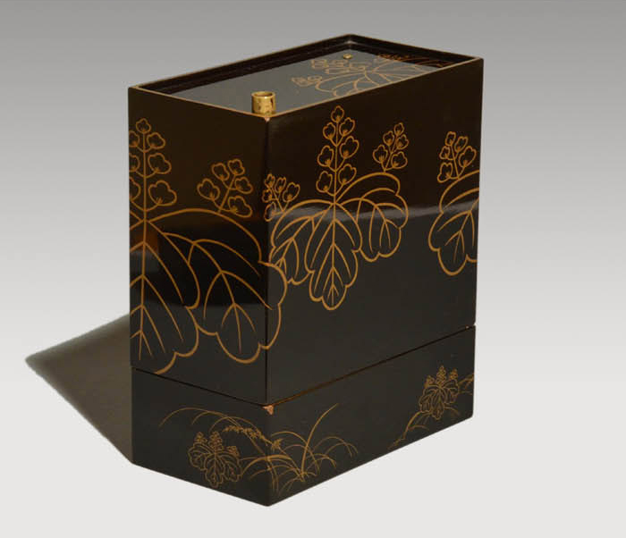 五七桐蒔絵に蔦蒔絵入 花見重 野弁当 江戸末頃 | 古美術ささき