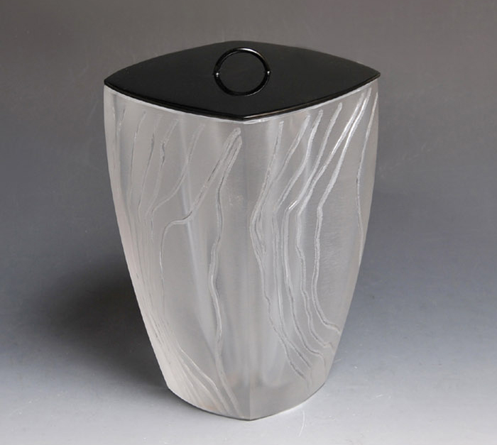 ラリック (LALIQUE) YASUNA ガラス 花瓶・水指にも | 古美術ささき