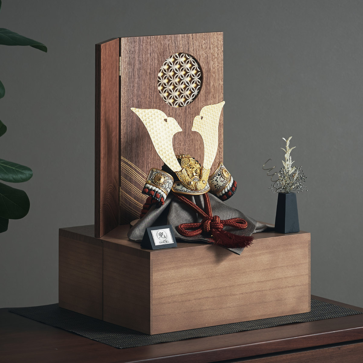 五月人形 兜飾り 4点セット 雄山作 日月之極 兜収納飾り 2タイプ対応の