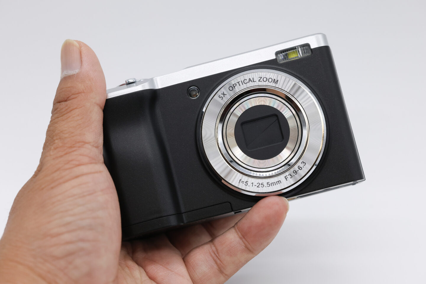 光学5倍ズームで静止画も動画も楽しめる！ケンコー・トキナーの