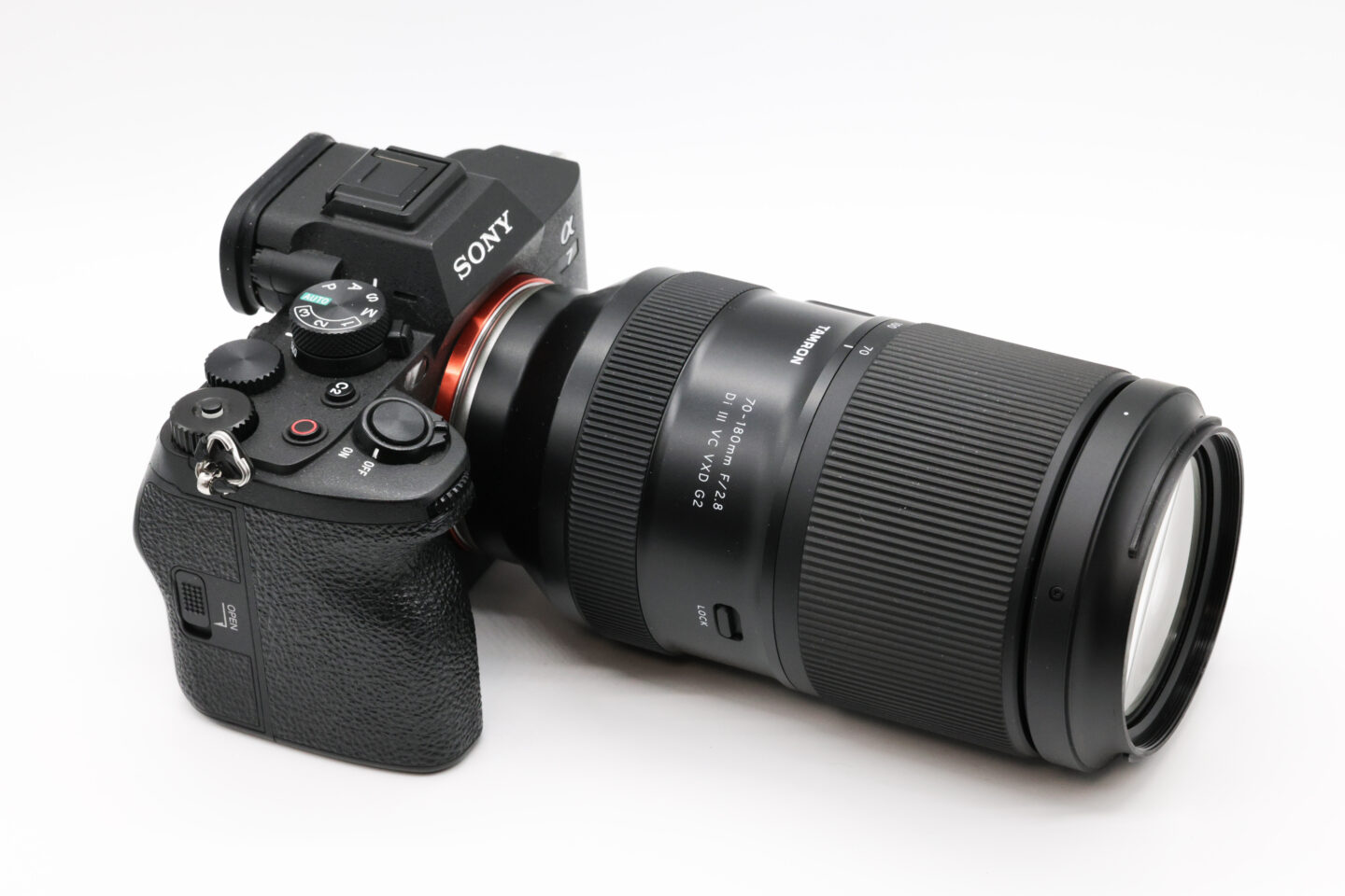 タムロン 70-180mm F/2.8 Di III VC VXD G2 レビュー｜小型軽量・高