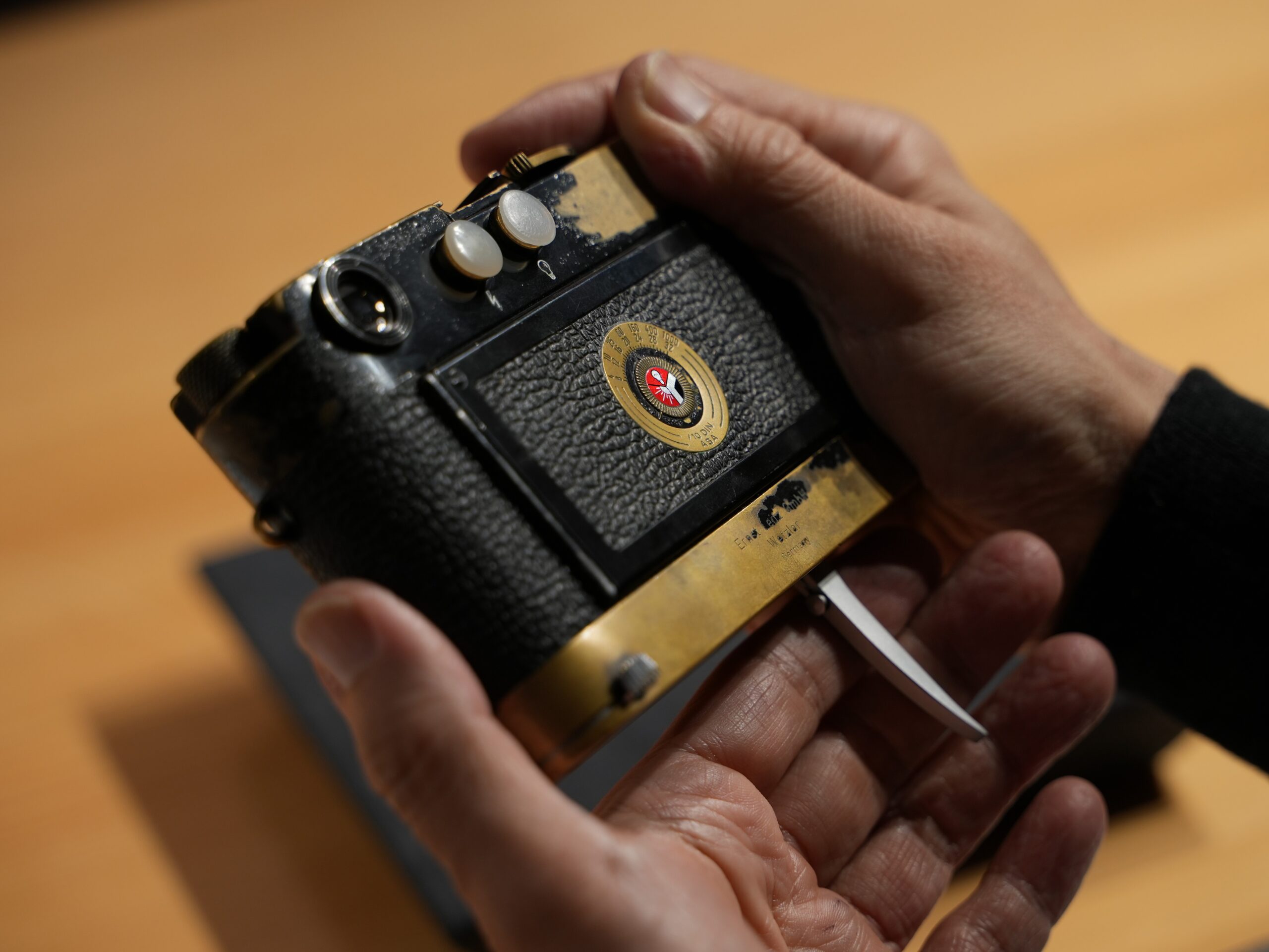 新宿 北村写真機店のカウンターで、お薦めライカを味わい尽くす｜ Vol