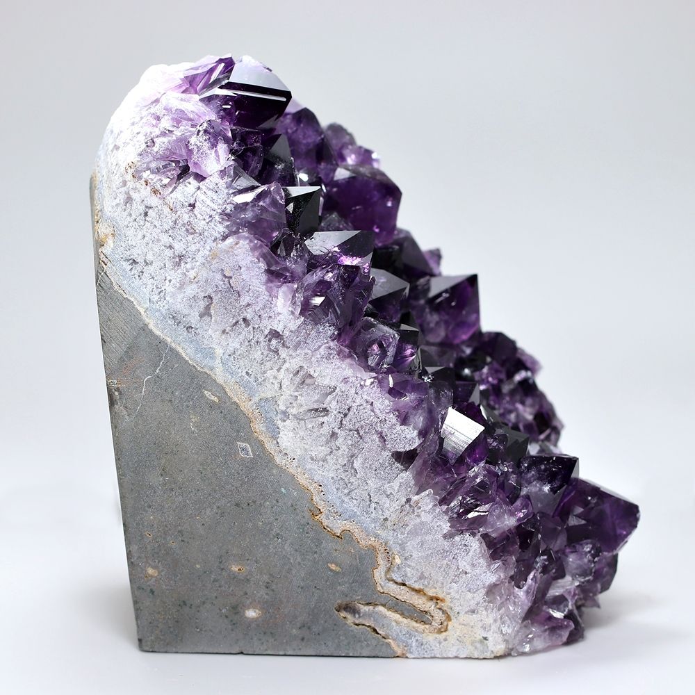 ブラジル産]スタンドアメジストクラスター/原石 - 埼玉県吉川市の