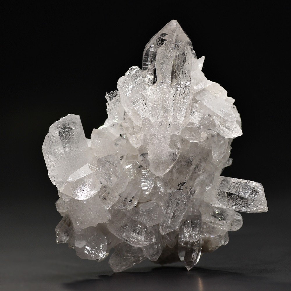 ガネッシュヒマール産ヒマラヤ水晶クラスター/原石（希少な透明