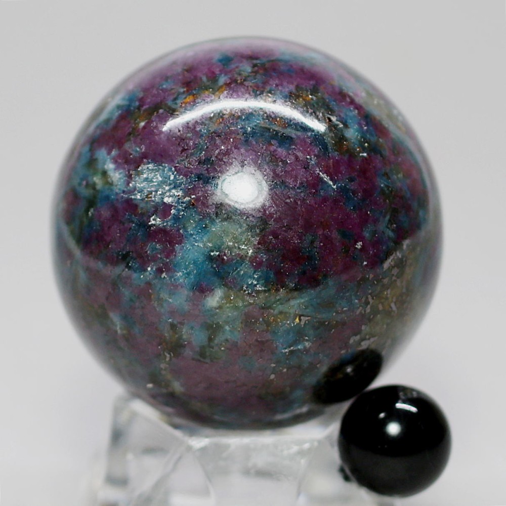 希少・インド産]天然ルビーインカイヤナイト丸玉/スフィア（35.7-36.2