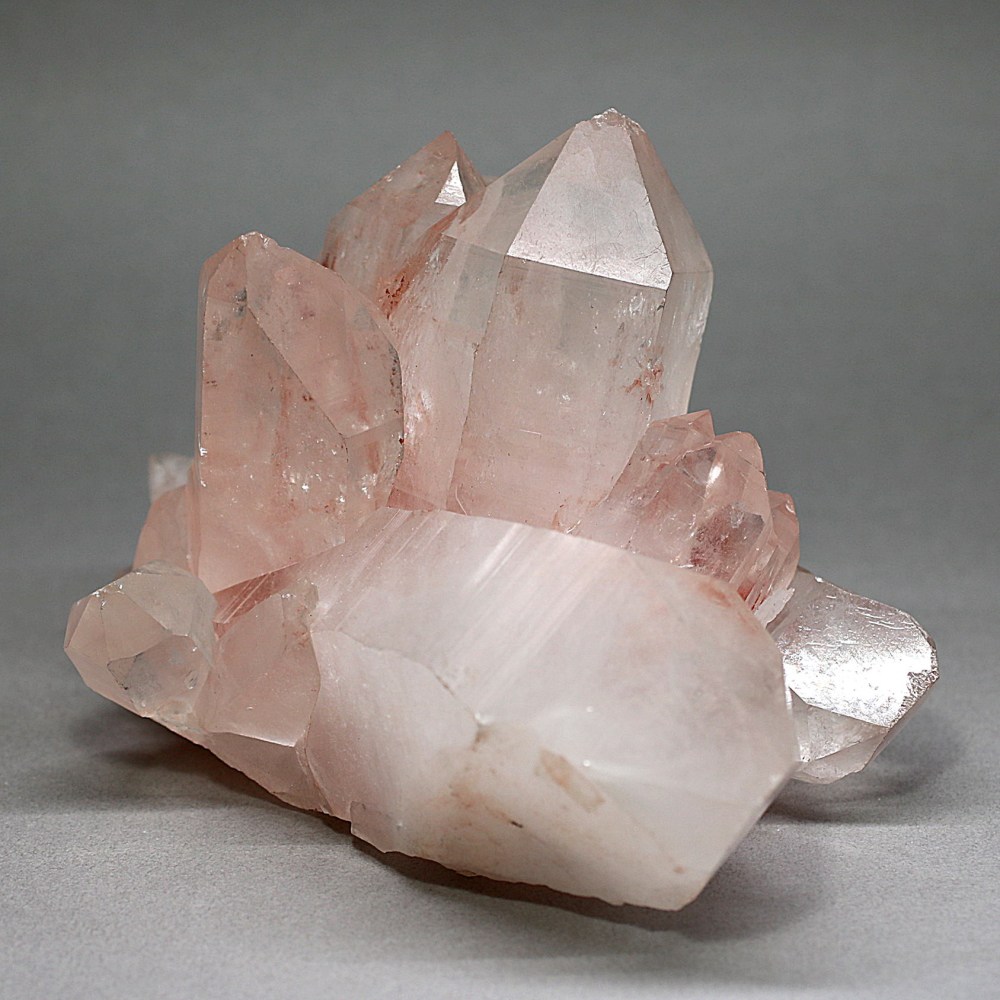 特別価格/高品質・マニカラン産]ヒマラヤ水晶クラスター/原石/淡い