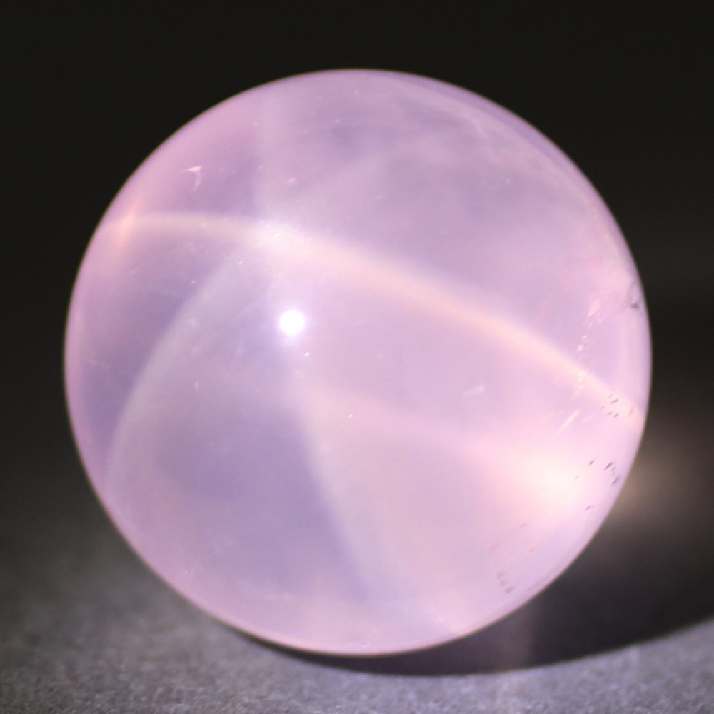 高品質]マダガスカル産スターローズクォーツ丸玉/スフィア（直径30.7mm