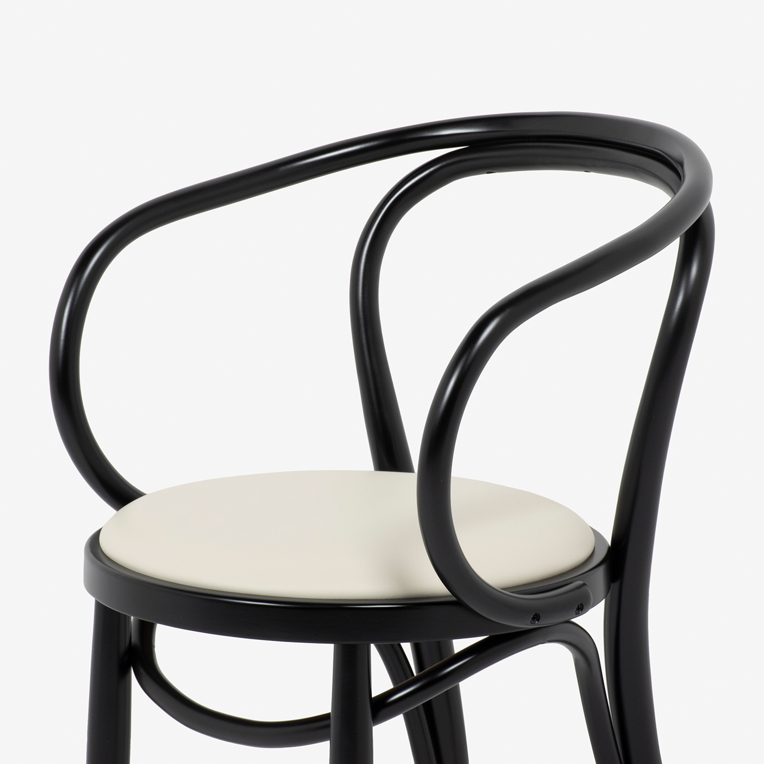 秋田木工 ダイニングチェア「508OU」ブナ材 ブラック色 ソフトレザー