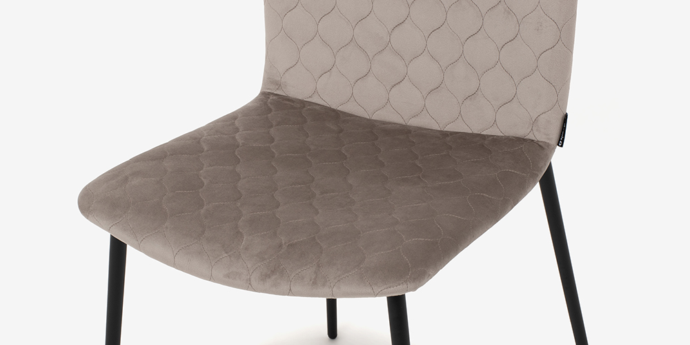 Calligaris（カリガリス）ダイニングチェア「Love CS1885-A」布