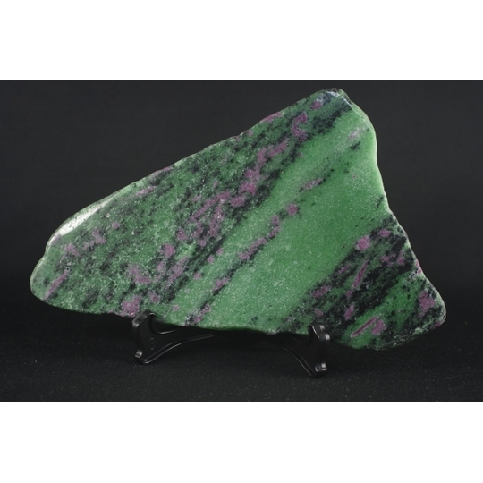 ルビーの原石・磨き石・丸玉の販売 天然石・国産原石の専門店｜名取