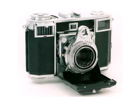 2004年4月 ツァイス・イコン・コンテッサ35 – クラシックカメラ修理