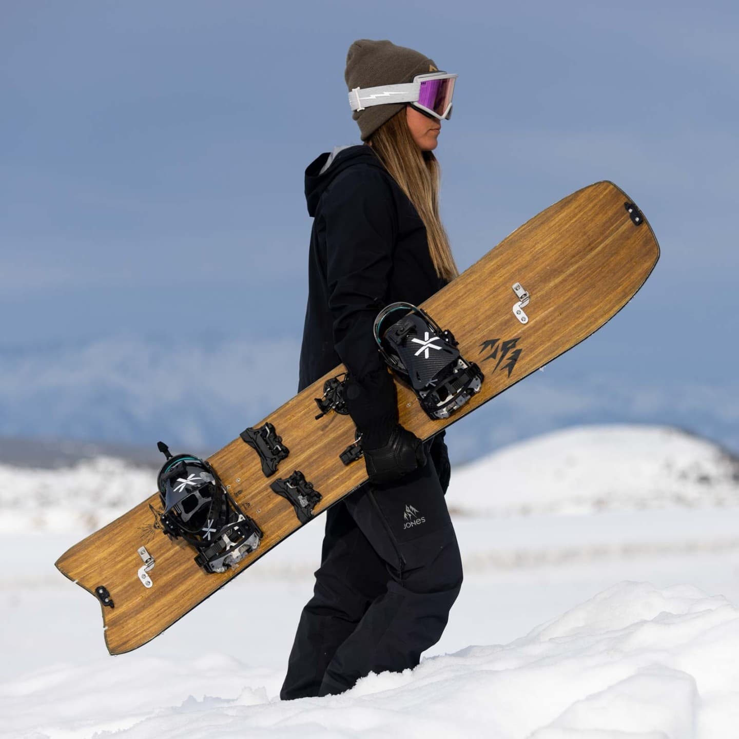 Hovercraft Splitboard 2.0 | Jones Snowboards 公式