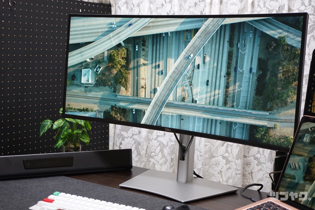DELL U3425WEをレビュー｜Thunderboltハブ搭載のハイエンドなウルトラ