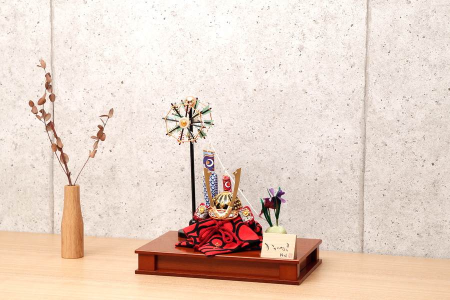 コンパクトな五月人形のひととえ｜司｜鯉のぼり