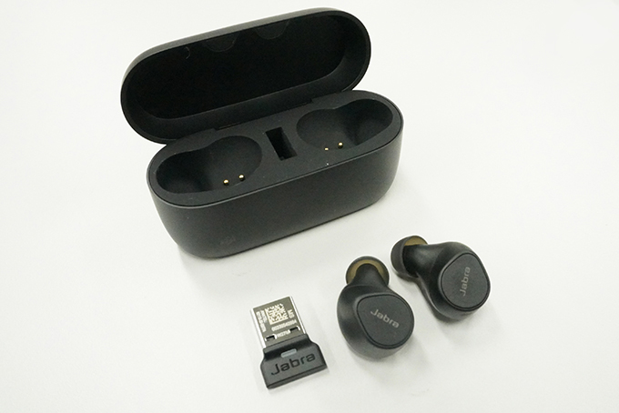 完全ワイヤレスイヤホン「Jabra Evolve2 Buds」｜Jabra特集｜特集