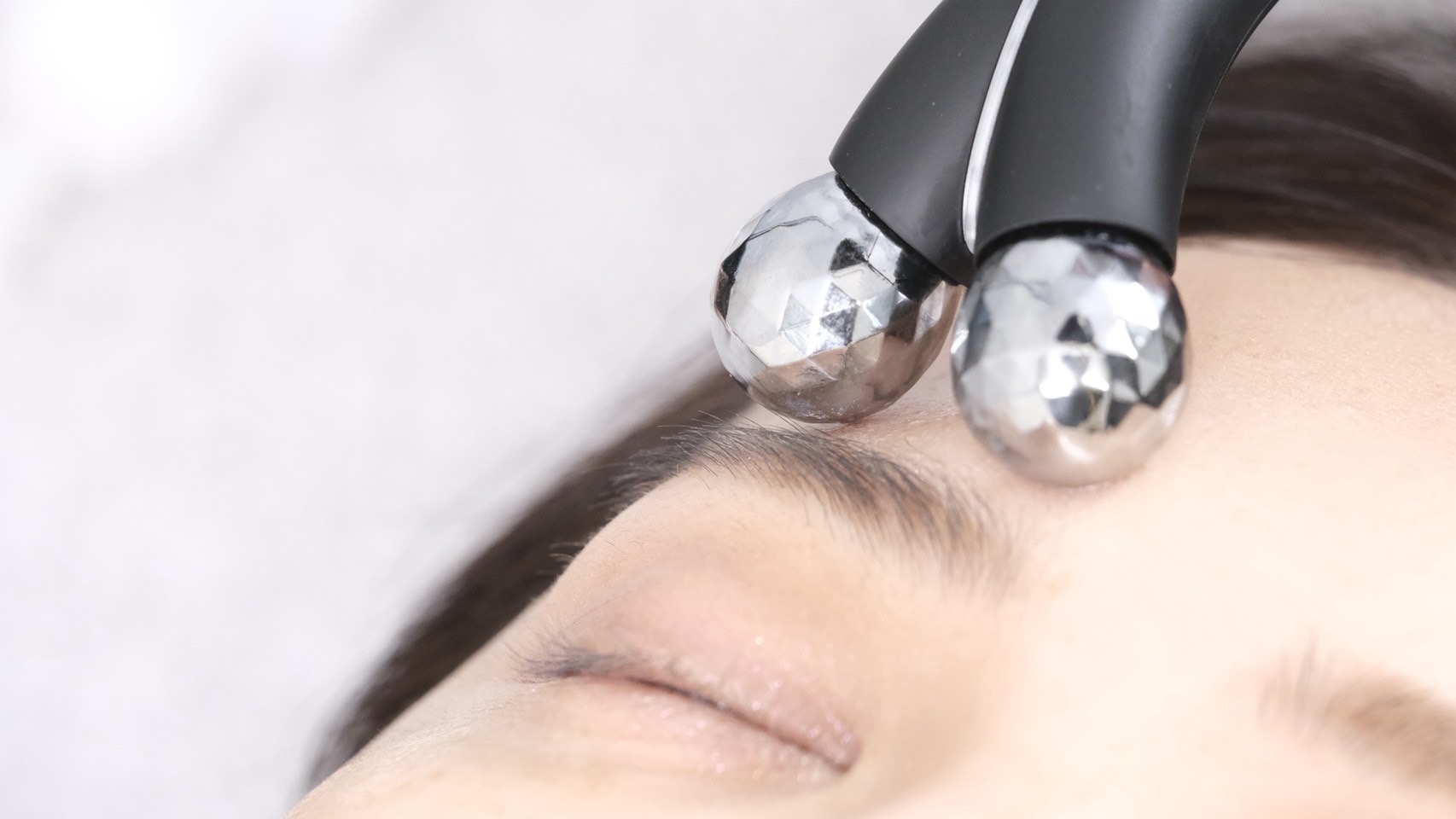 ヒロ銀座に「マンハッタンピーリフト」登場！眼科医も進める目元専門