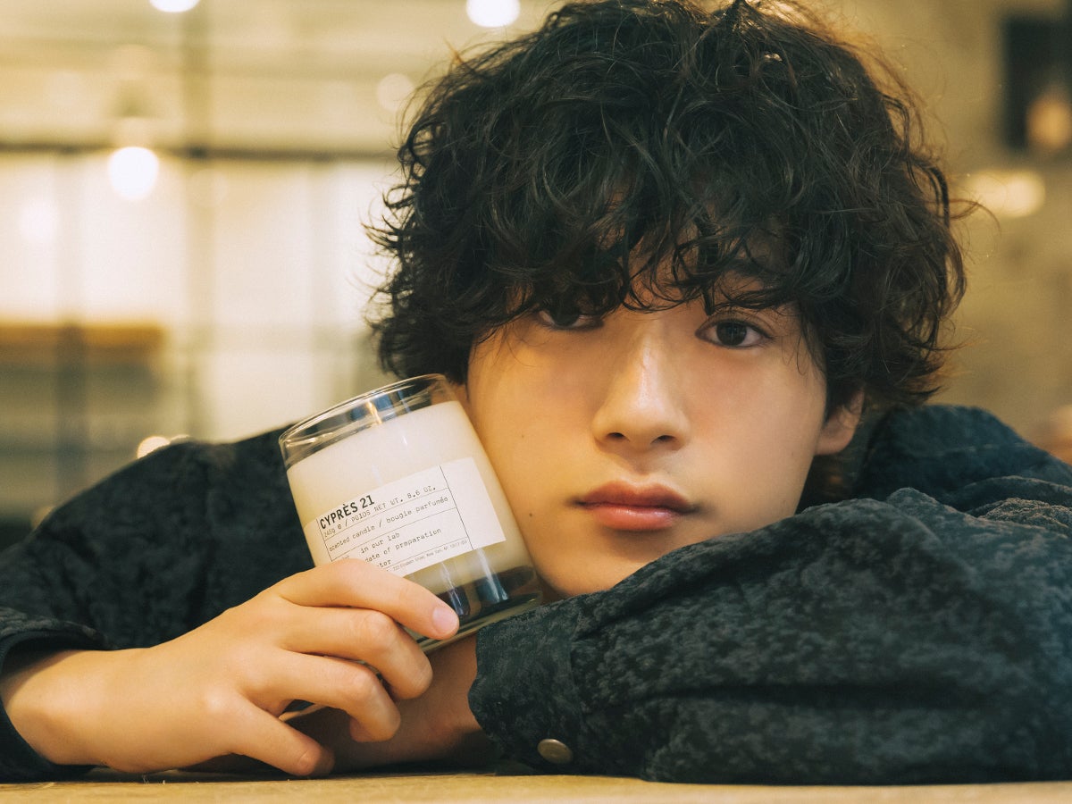 高橋璃央と「ル ラボ 南堀江」へ、冬のギフトを探しに。新作キャンドル