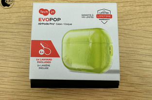 Apple、Tech21のAirPods Pro (第2世代)用ケース「Tech21 EvoClear for