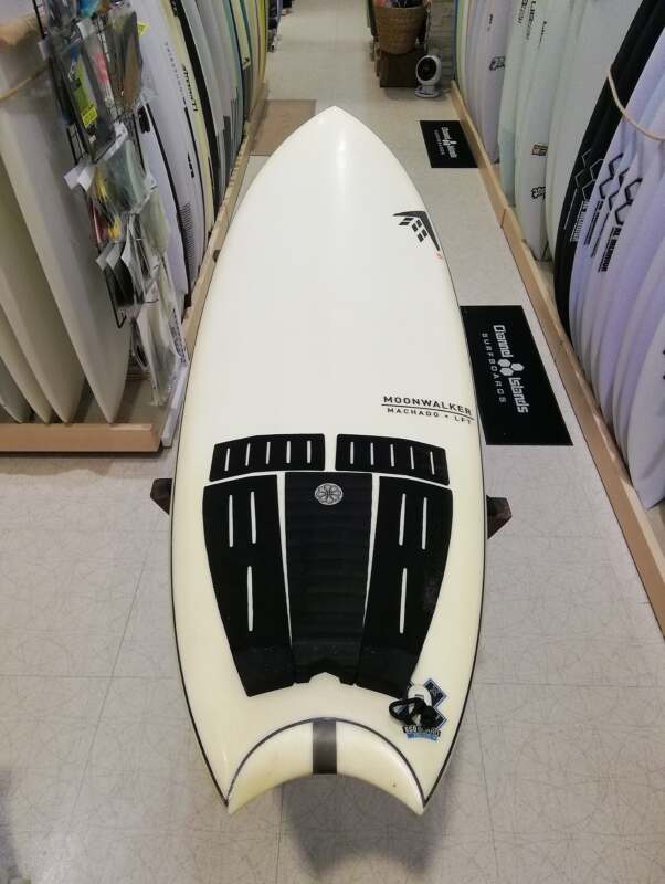 FIRE WIRE】MOONWALKER 5'8″ | ムラサキスポーツの中古バリュー