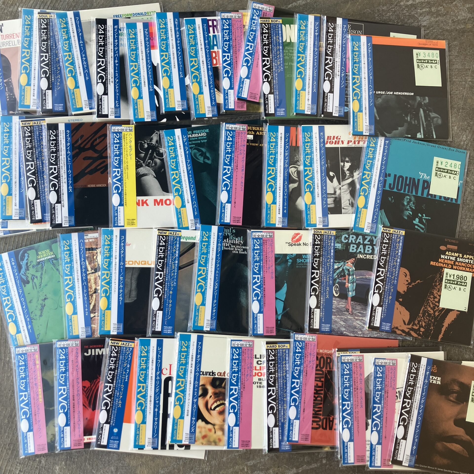 工藤静香＆うしろ髪ひかれ隊のLPが入荷しました。