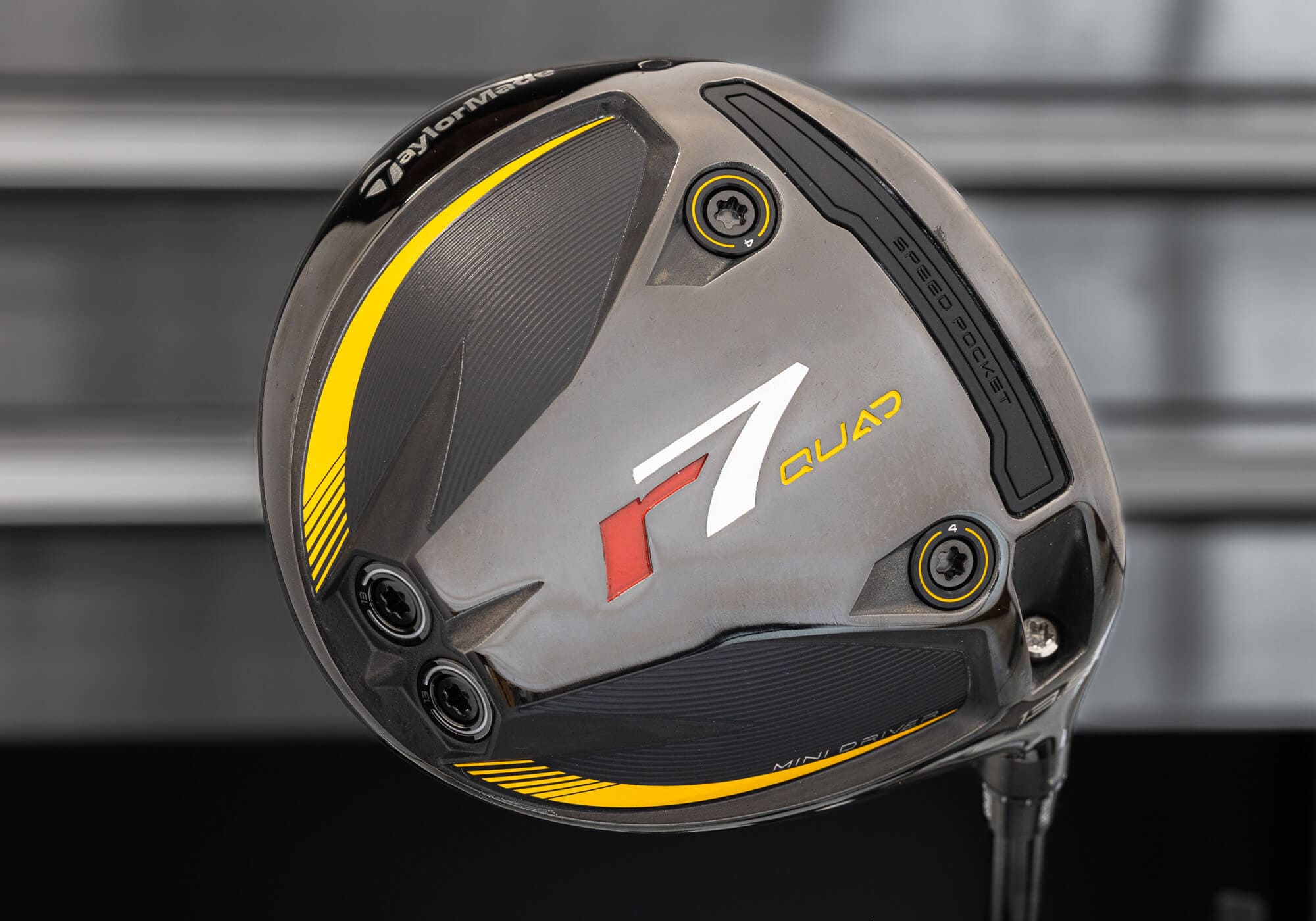 テーラーメイド「r7 QUAD MINI」登場！名器の魂を受け継ぐ最新ミニ