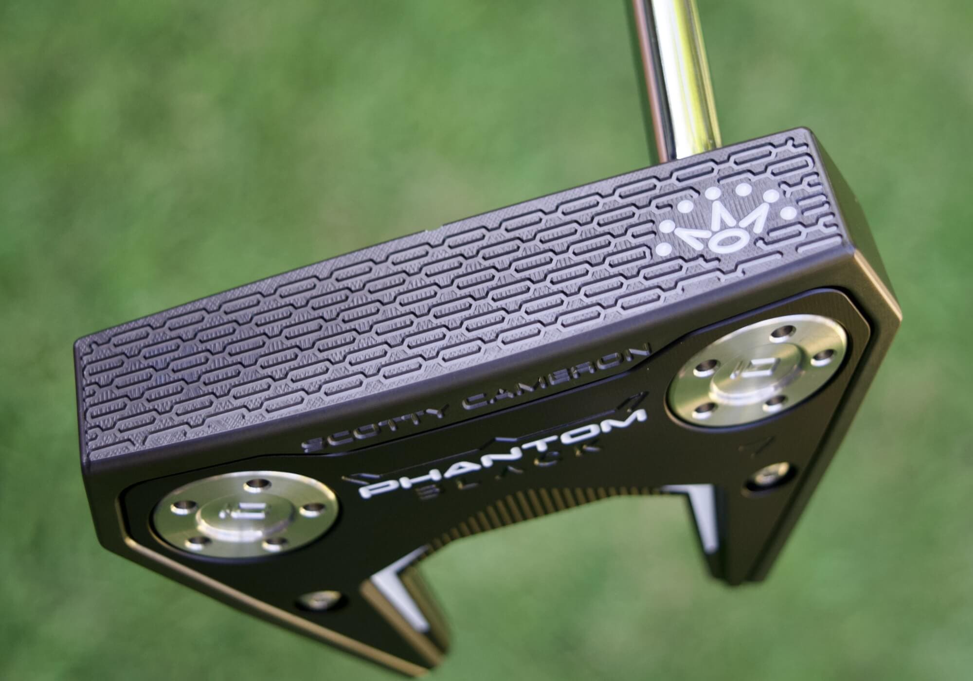 限定モデル スコッティ・キャメロン「PHANTOM BLACK」登場！プロの声が