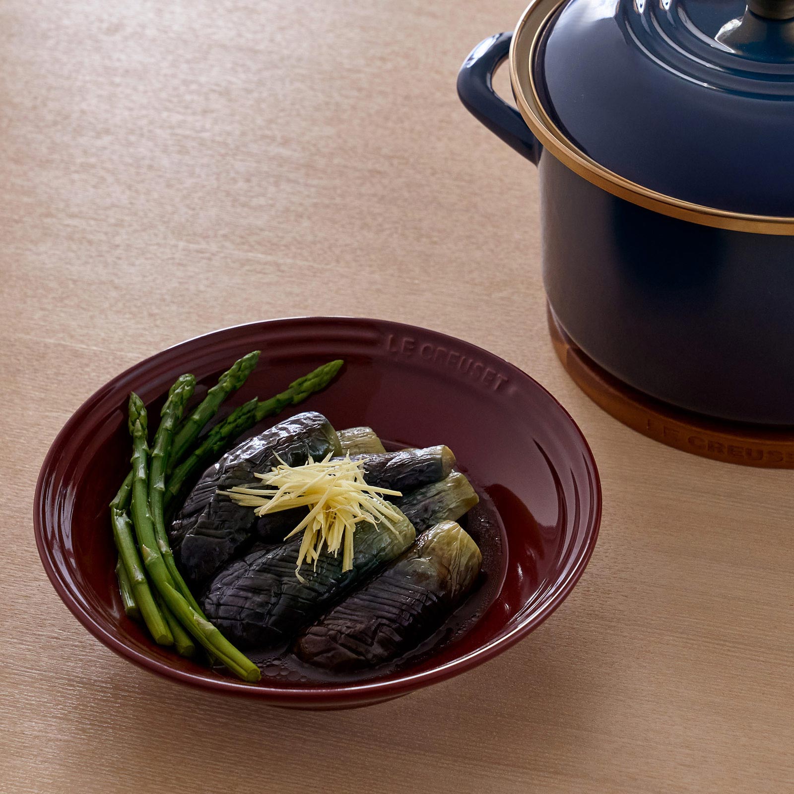 ネオ・シャロー・ディッシュ | ボール・ディッシュ ｜ル・クルーゼ（Le