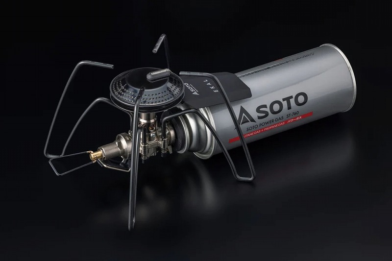 SOTOの名作ストーブがEKALと別注カラーコラボ。クッカーやガス缶も収納