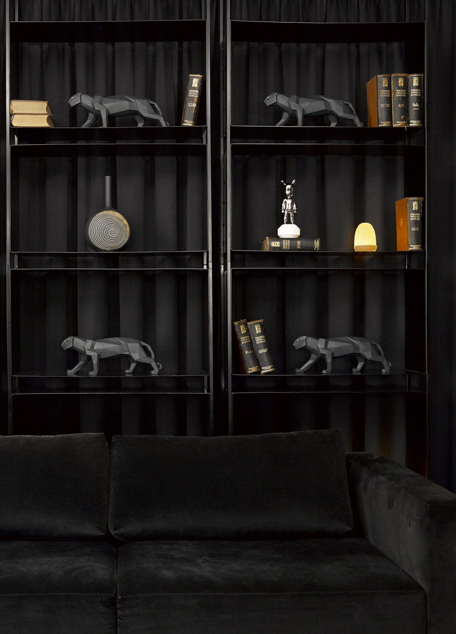 Origami - パンサー(Black) | リヤドロ公式オンライン