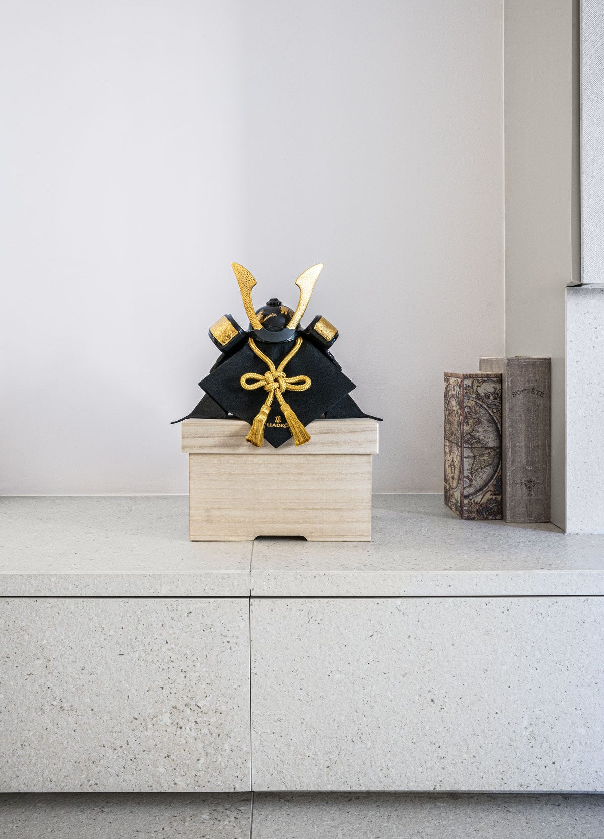 兜（龍） - 小 =Limited Edition= | リヤドロ公式オンライン