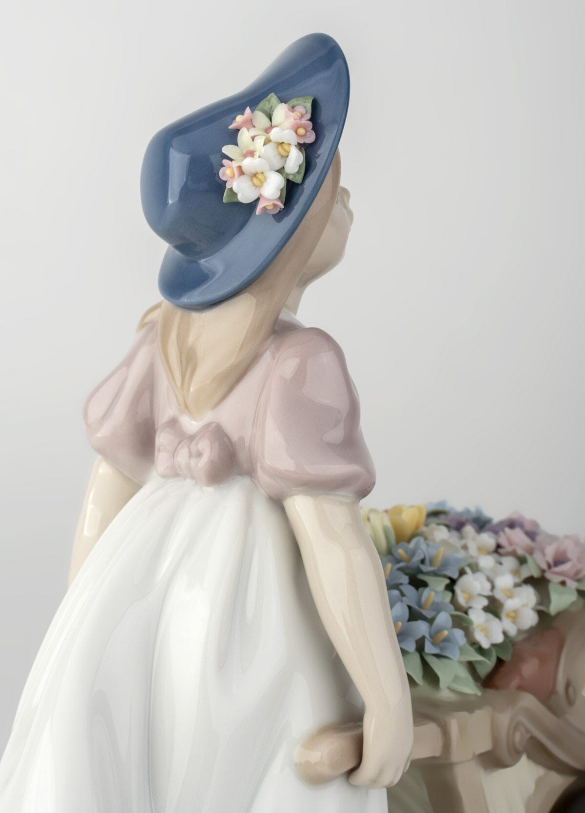 可愛いお花屋さん | リヤドロ公式オンライン