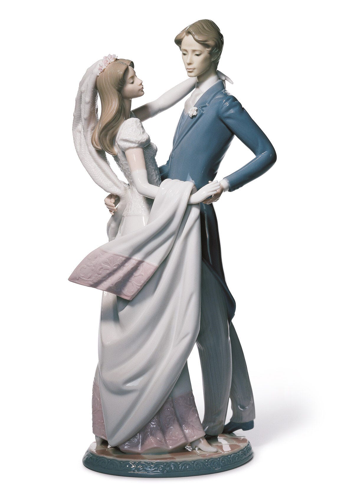 ウェディングダンス | リヤドロ公式オンライン